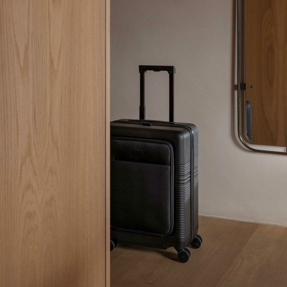 Front Pocket Carry-On Suitcase | NORTVI | Black | Premium & Unique