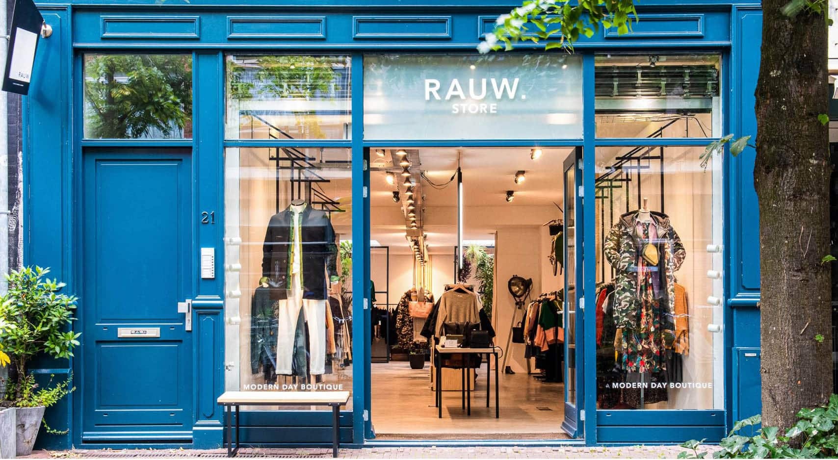 RAUW store