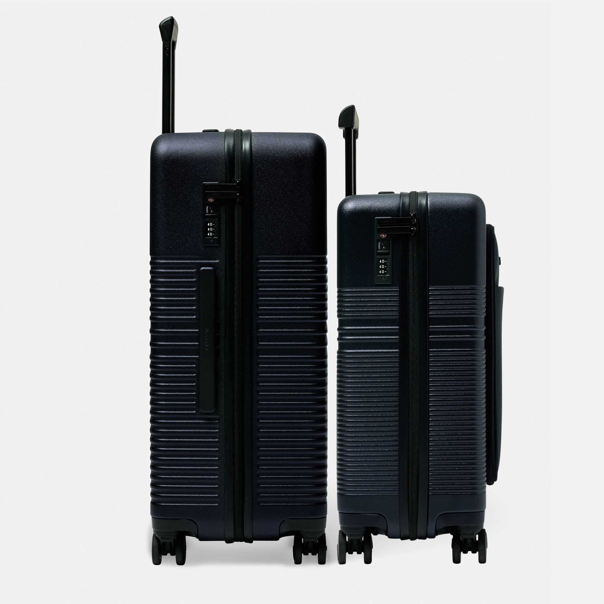 Nortvi Suitcase Travel Set